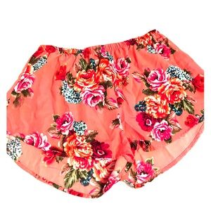 🌸🌺🌷Pink rose short shorts 🌸🌺🌷